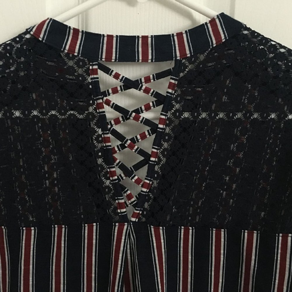 No Boundaries, Stripe Cross String Back Style Top - image 5